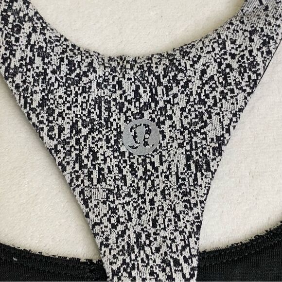 LULULEMON CIRCUT BREAKER SPORTS BRA - Picture 4 of 7